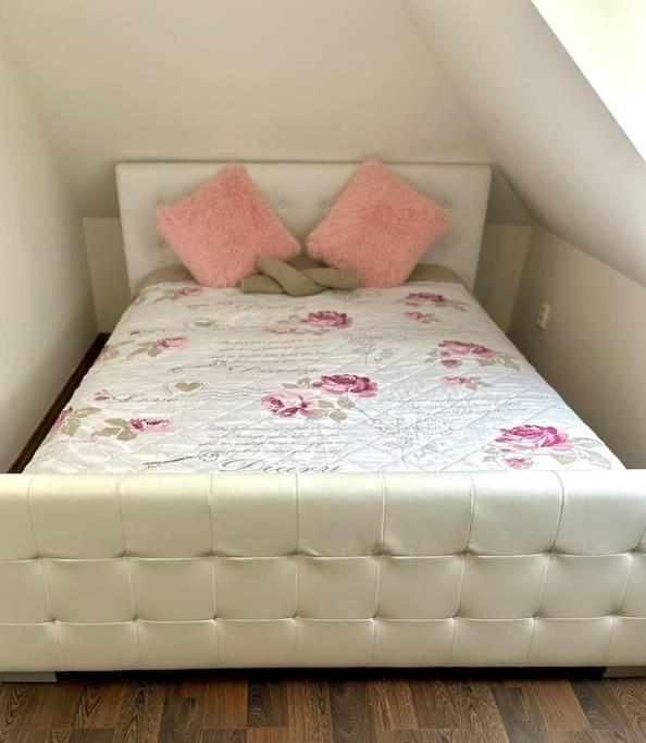 Flumen I Cozy House With Free Parking *